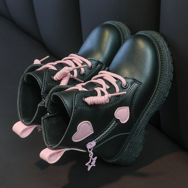 Girls Fashion Versatile Casual Korean Style Heart Decoration Kids Sweet Princess 2023 Spring and Autumn New Ankle Boots Non-slip Girls Fashion Versatile Casual Korean Style Heart Decoration Kids Sweet Princess 2023 Spring and Autumn New Ankle Boots Non-slip