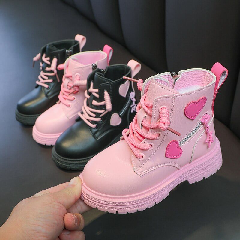 Girls Fashion Versatile Casual Korean Style Heart Decoration Kids Sweet Princess 2023 Spring and Autumn New Ankle Boots Non-slip Girls Fashion Versatile Casual Korean Style Heart Decoration Kids Sweet Princess 2023 Spring and Autumn New Ankle Boots Non-slip