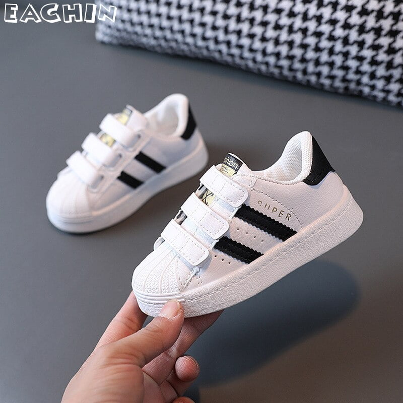 Zapatillas de deporte para niños y niñas, zapatos informales antideslizantes de diseño de moda, transpirables con gancho, color blanco, para exteriores Zapatillas de deporte para niños y niñas, zapatos informales antideslizantes de diseño de moda, transpirables con gancho, color blanco, para exteriores