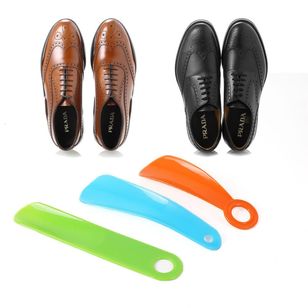 “Upgrade Your Shoe-Wearing Experience with Our 60CM Plastic Shoehorn – Shop Now!”