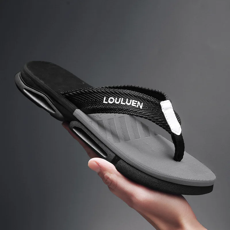 Discover Our High-Quality Men’s Flip Flops for Summer 2023 Discover Our High-Quality Men's Flip Flops for Summer 2023